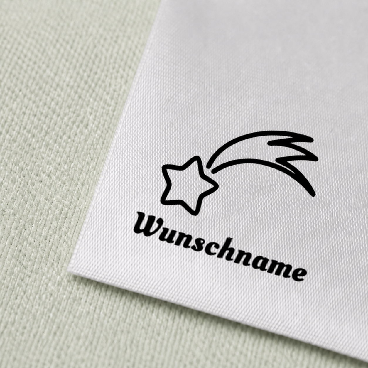 Textiletiketten mit Sternschnuppe Motiv und Wunschnamen Namensetiketten 3 Druck und Satin im Detail